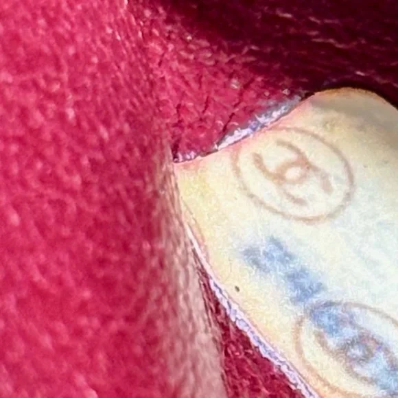 CHANEL Vintage Black Lambskin Chevron Flap Bag GHW - Picture 15 of 16